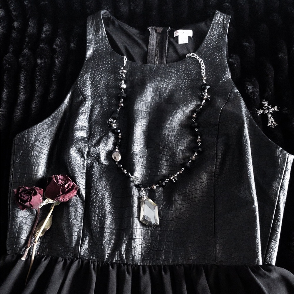 🎉HP🎉 Guess Kendra Black Faux Leather and Chiffon Dress